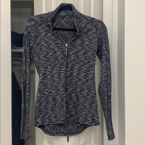 Athleta workout long sleeve top